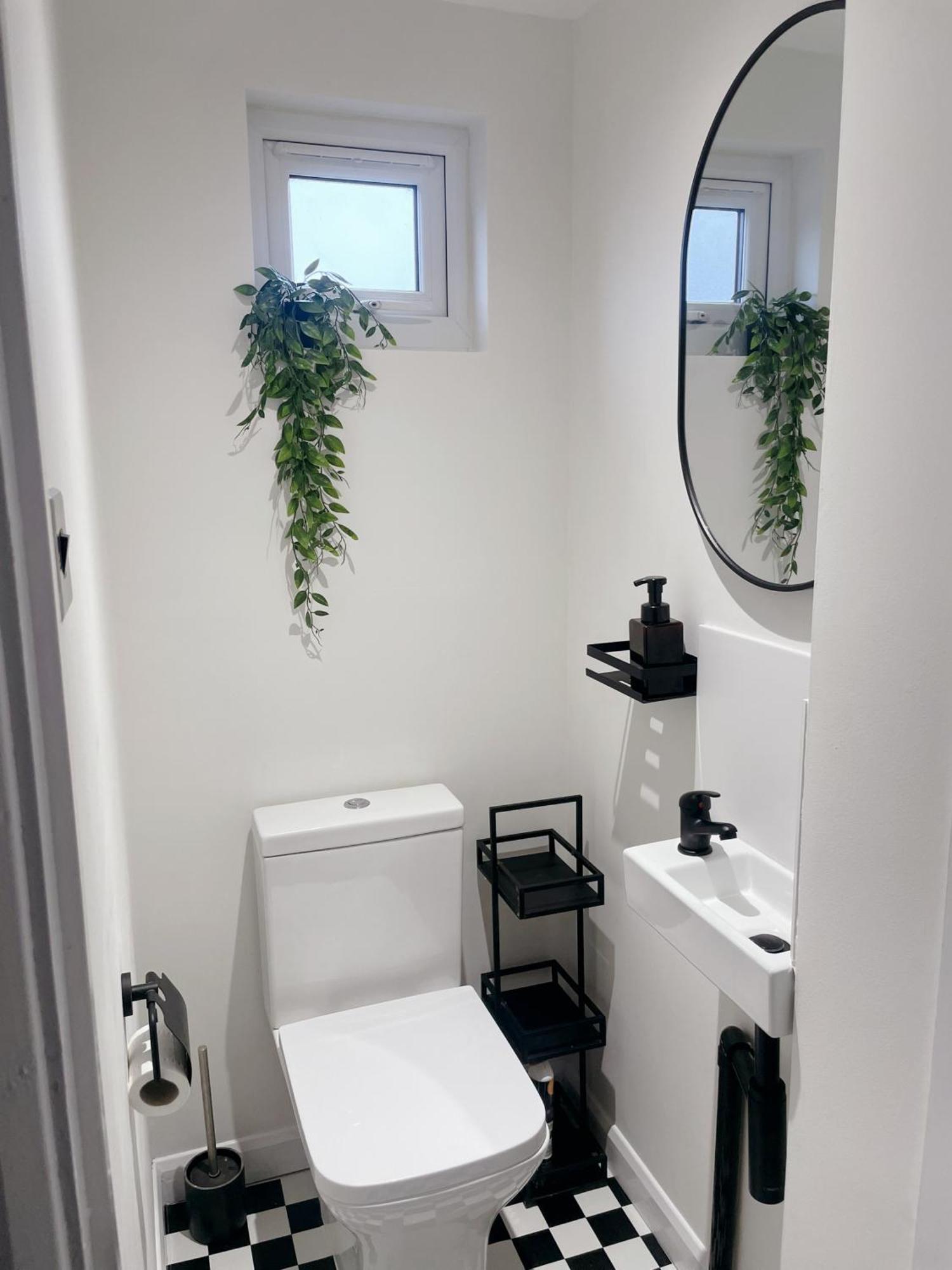 Home Near London Heathrow, Slough,Windsor,Legoland 콘부룩 외부 사진